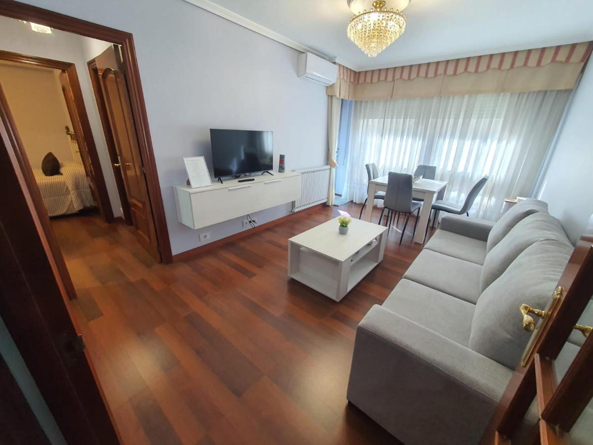 Apartamento Turístico Menéndez Pelayo -Vigo Exterior foto